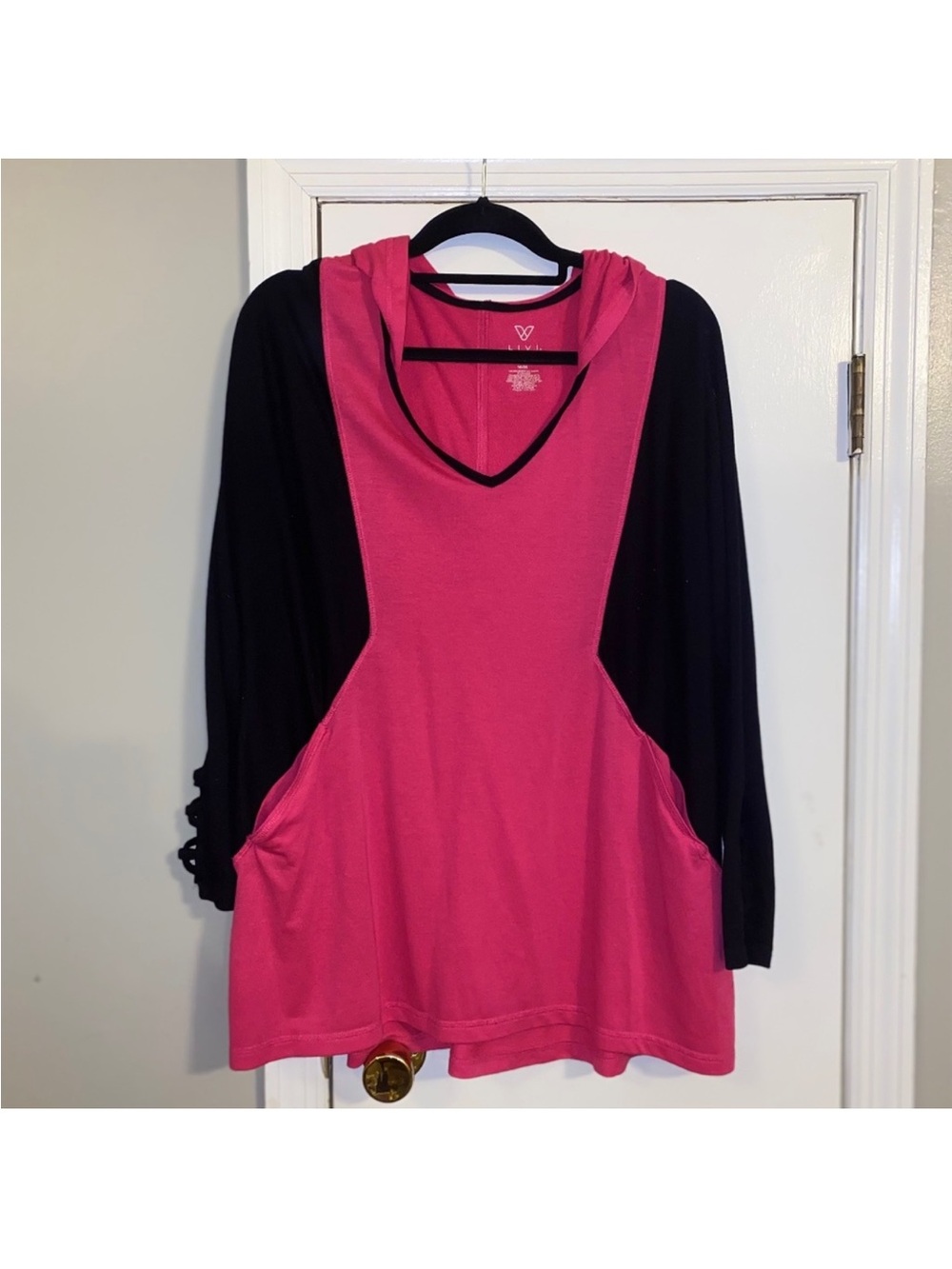 Livi Active Pink Front Black Sleeve Hooded Tunic